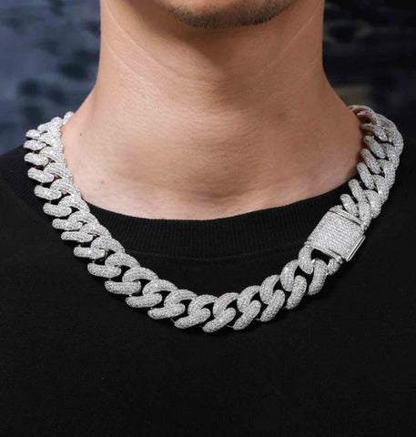 VVS1 Moissanite Diamond Iced Out Cuban Link Hip Hop Chain