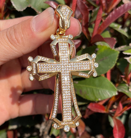 Iced Out Hollow Cross VVS Moissanite Hip Hop Pendant