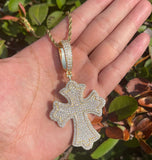 Rapper Style Cross Pendant Crafted In Moissanite