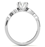 Round Brilliant Cut Vintage Engagement Ring